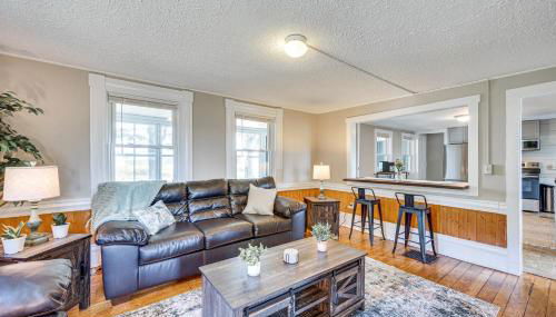 Less Than 1 Mi to Lake Mtn-View Cabin with Porch in Newport - Foto 4