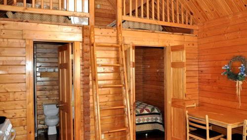 Charming Lakeview Cabin with Firepit Near Vineyards and Adventure Escapes in Buchanan Dam, Texas - Foto 3