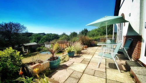 Hawthorn Valley Views - Photo 2, Garden