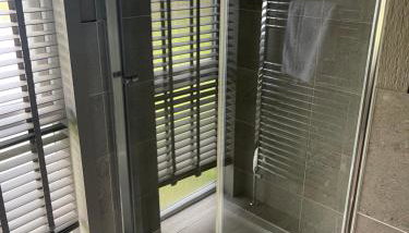 Glasshouse hot tub lodge - Foto 4