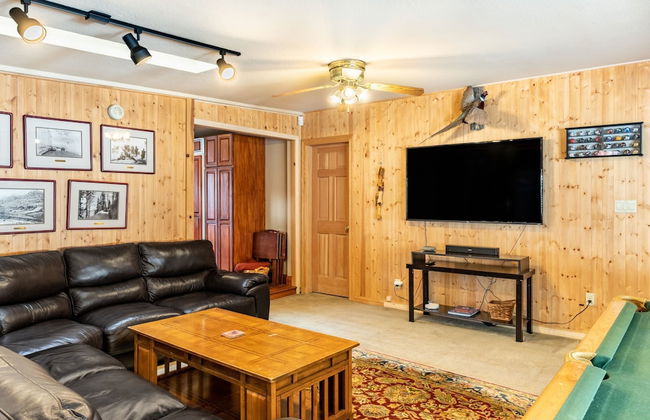 Frosted Shore by Avantstay Luxury Lake Views - Photo 19