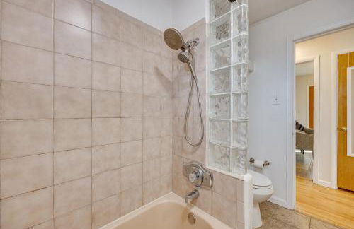 4 Mi to Riverwalk and CSU Pueblo! Home with Sunroom - Foto 21