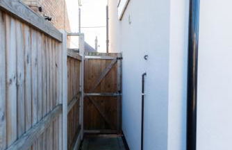 4 Bedroom Home - Contractor Ready - 2 Mins to Town CM7 - Foto 61