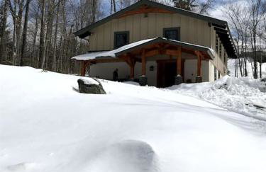 Charming Stratton Ski House Walk to Slopes - Foto 26