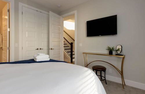 Large Royal Townhome Beautiful Design and Rooftop - Foto 12