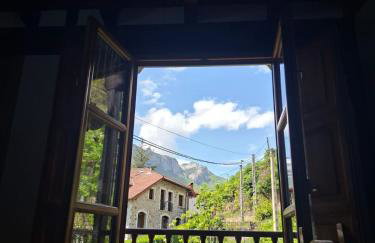 Casa Rural La Torre de Espinama - Photo 3