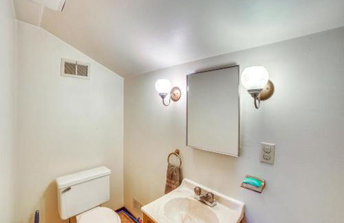 Outdoor Paradise Spacious Wisconsin Family Home - Foto 20