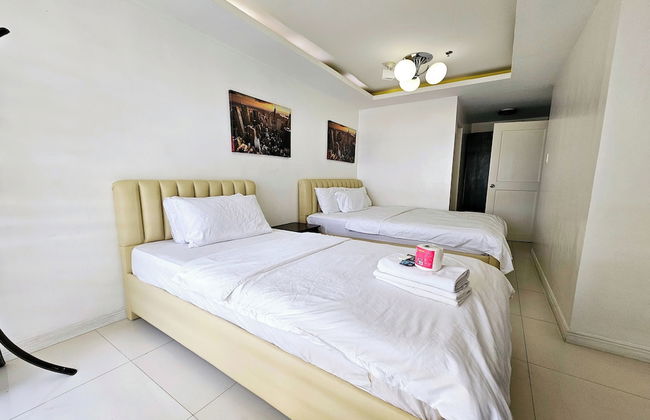 Birchtower by Jeizel Manila City - Foto 1