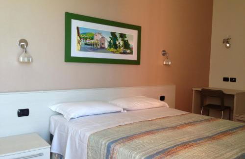 Residence CaFelicita - Apartments Lake View - Infinity Pool - Jacuzzi - Foto 19