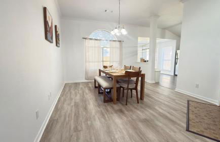 Beautiful home near Lake Houston - Minutes from IAH! - Foto 28