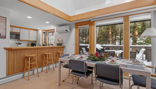 Mountain Haven for Families w Deck - Shuttle - Views - Foto 5