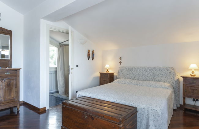 4 bedroom Apartment in Diano Castello with swimming pool and garden - Photo 16