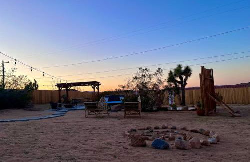 3Br 2Bth, 10 min to JTNP, EV Charger, Zen Garden - Foto 35