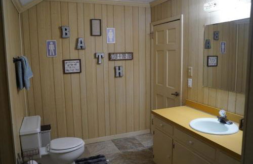 Grandmama's House with Pool - Foto 7