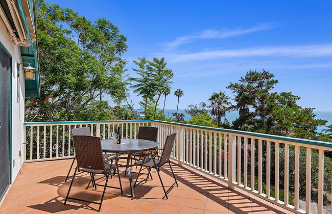 Blue Ocean View Retreat - Minutes to Beach - Foto 13