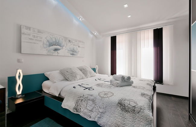 House 1971 - Photo 5