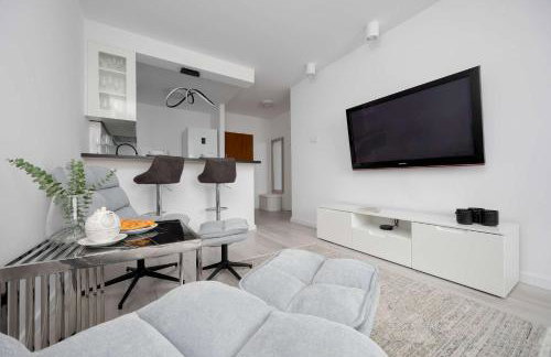 Elegant Apartment Żoliborz next to Metro and Westfield Arkadia by Noclegi Renters - Foto 4