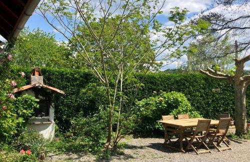 Ancienne maison basque au calme au pied de la Rhune - Foto 16