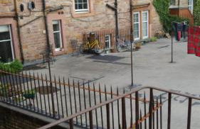 Cosy Apartment in Edinburgh city centre , 2 bedroom1 Bathroom - Photo 24