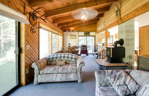 Conconully Cabin on 42 Private Acres Near Hiking! - Foto 4