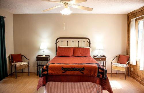 Group Cabin with Kayaks and Foosball Table in La Grange, Texas - Foto 26