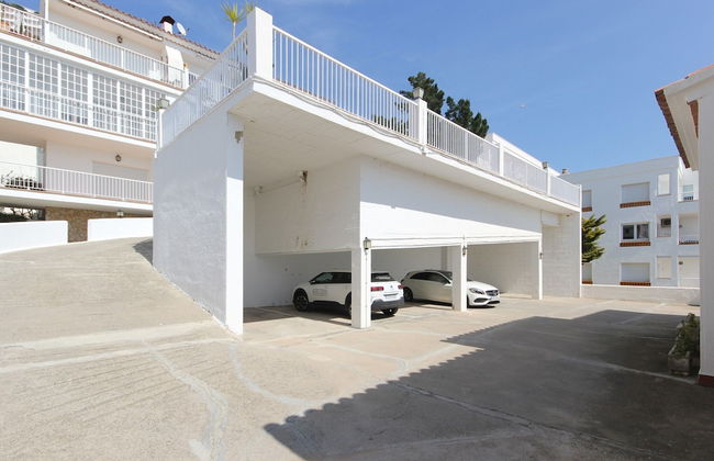 Apartment in Roses Near Canyelles Beach - Photo 22