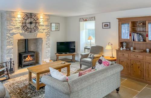 The Old Barn - Photo 3