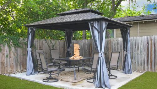 The Marbled Speakeasy - San Antonio Luxury Home by the Alamo - Foto 5, Garden