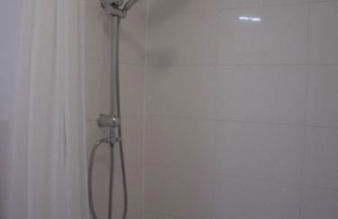 Appartement tt confort prox tram et GARE ou CHU Hautepierre à 5 minutes - Photo 16