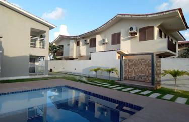 Apartamento no Forte Orange - Itamaraca, pé na areia de frente para o mar - Foto 12