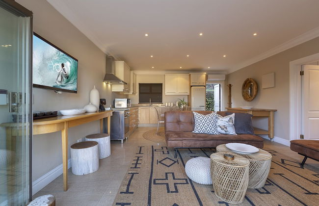 DolphinCoast YOLO Spaces-Ballito Beach House Villa - Photo 30