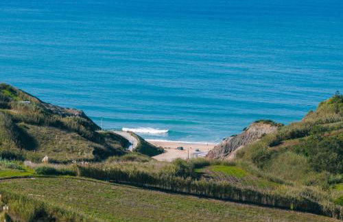 Villa Beach and Friends with ocean view - Photo 2