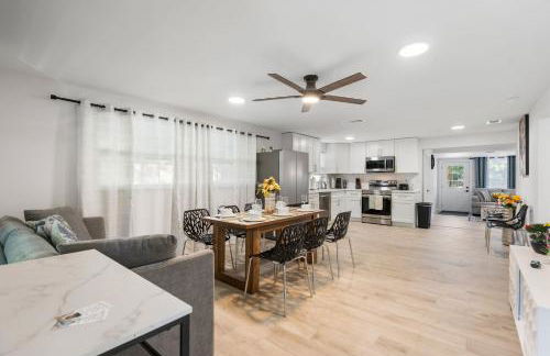 Updated Sarasota Retreat Spa Hot Tub Prime Location - Foto 27