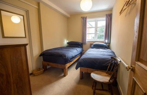 The Manor Dairy - Foto 12