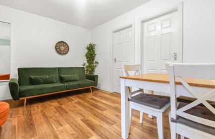 Lovely 2 Bedrooms Flat Next to The Station - Foto 7