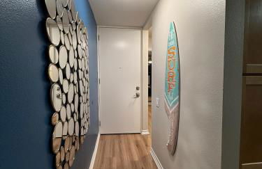 Oceanfront 1 BR Oasis w Parking & Pool 417 - Foto 40