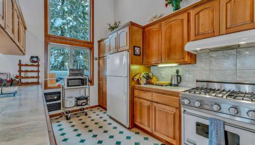 Handcrafted Tahoe Retreat Walk to Beach & Ski - Foto 2