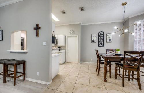 Spacious Brick House 3BR 2BA A+ - Foto 19