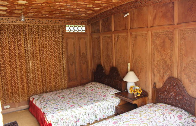 Wangnoo Houseboats - Foto 16