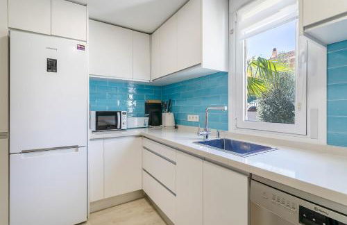 Bonita casa en urbanización privada muy cerca del mar y de Alicante - Foto 4