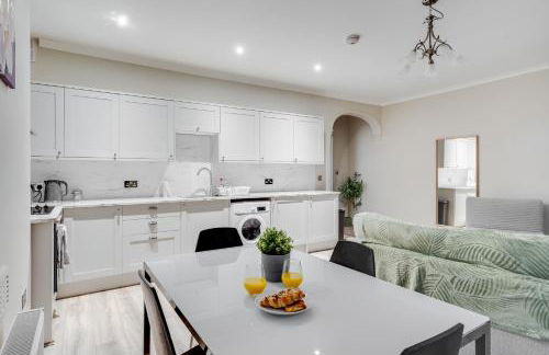 Central L1 Stay, Close to all Attractions, Parking Nearby - Foto 4