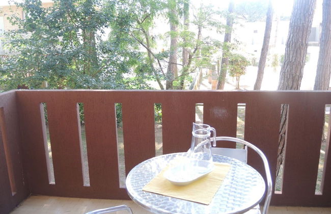 Adorable Seaside Flat for 5 Guests - Beahost - Photo 5