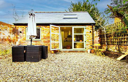 The Garden Suite Annex, Hoole by Rework Accommodation - Photo 17