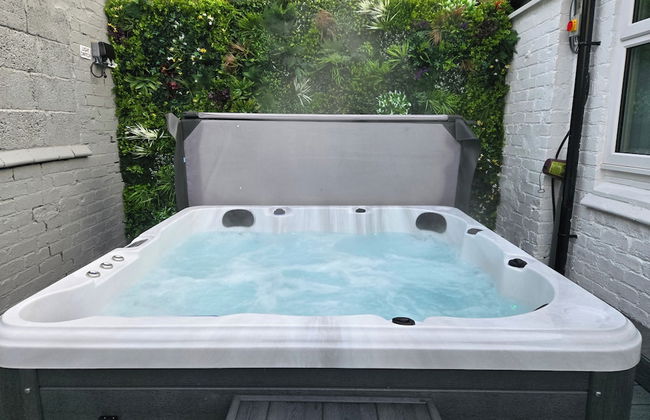 Derby City Centre Apartment With Roof Top Hot Tub - Foto 10