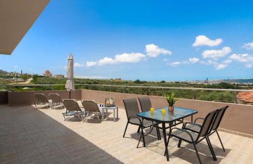 Garden House with Pool, 10min to center - Foto 4