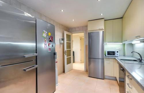 Bajo en Marbella - Foto 3