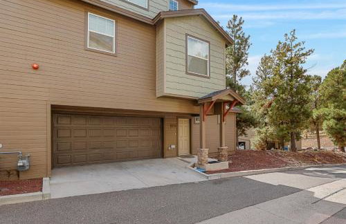 Moonlight Ridge Spacious Townhome 3 miles from Downtown AC Garage Near Snowbowl - Foto 25