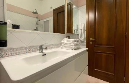 Appartamento e stanze a Casalpusterlengo - Foto 7