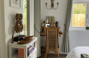 Garden Retreat Wales - Photo 17