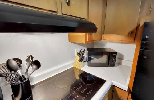 Charming Family Friendly 3BR Duplex Close to Drake - Foto 9